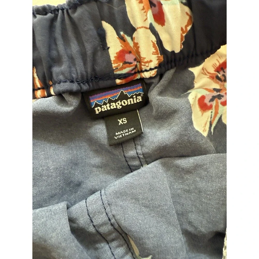 Patagonia Women's Barely Baggies Shorts Size S 2.5